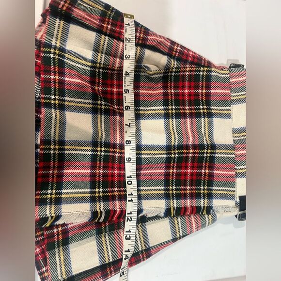 Blarney Kilt with Suspenders - Picture 10 of 13